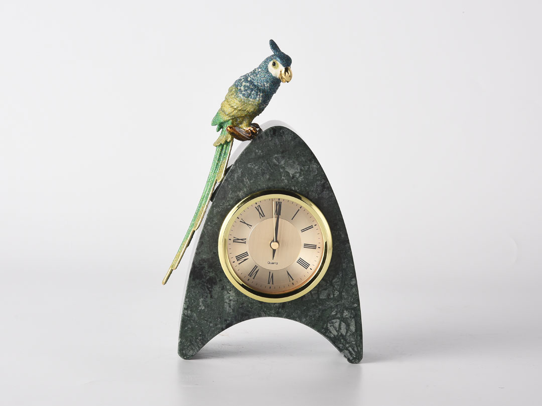 Tabula marmorea triangularis Top Clock